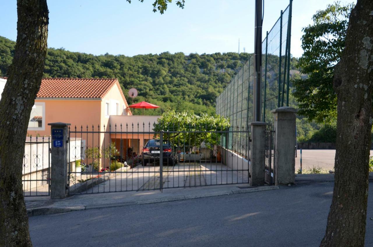 Apartments Lilly - Studio Rijeka Eksteriør bilde