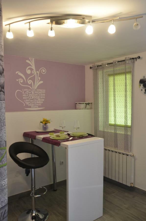 Apartments Lilly - Studio Rijeka Eksteriør bilde
