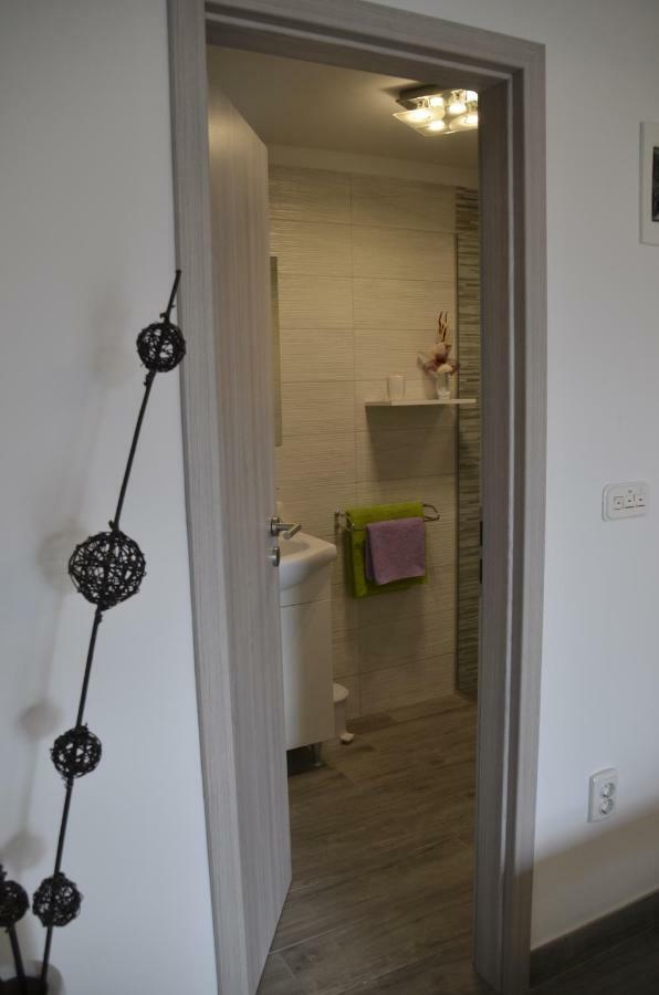 Apartments Lilly - Studio Rijeka Eksteriør bilde